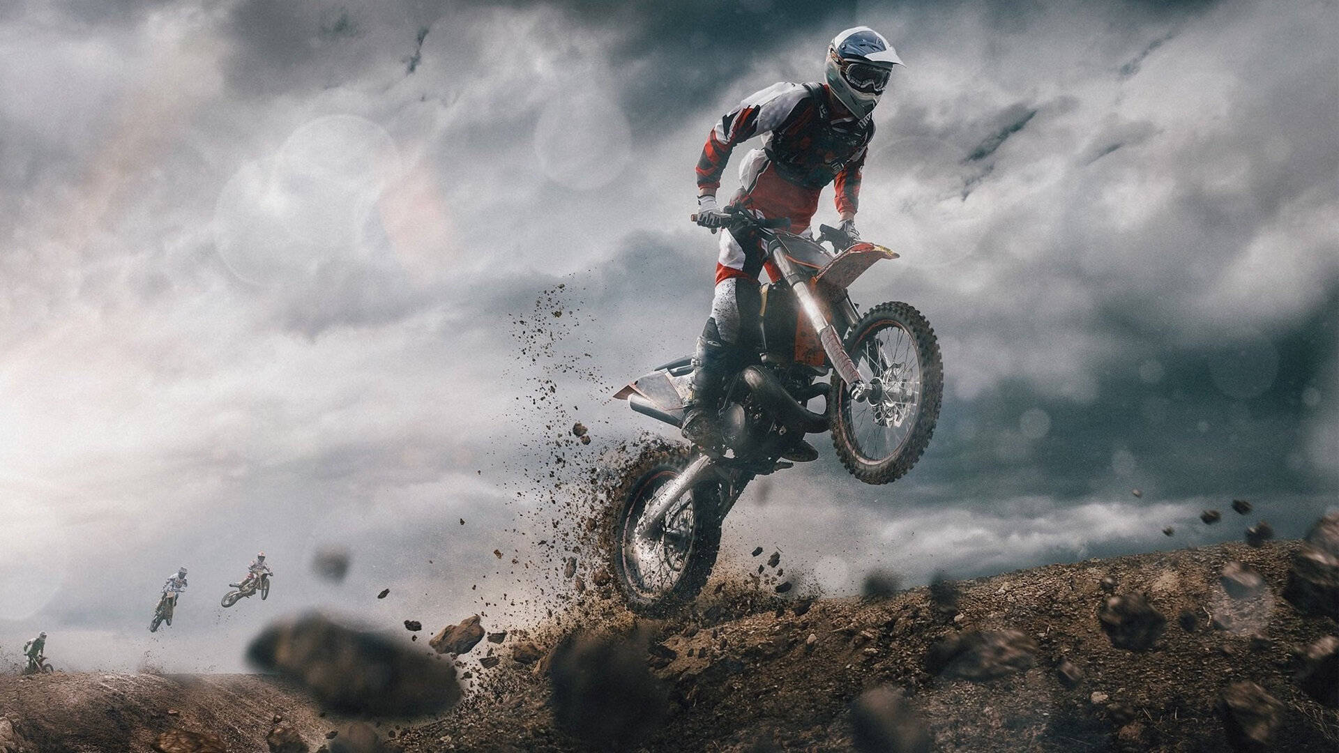 特色山地自行车夜骑，感受不同的运动氛围，自行车夜景